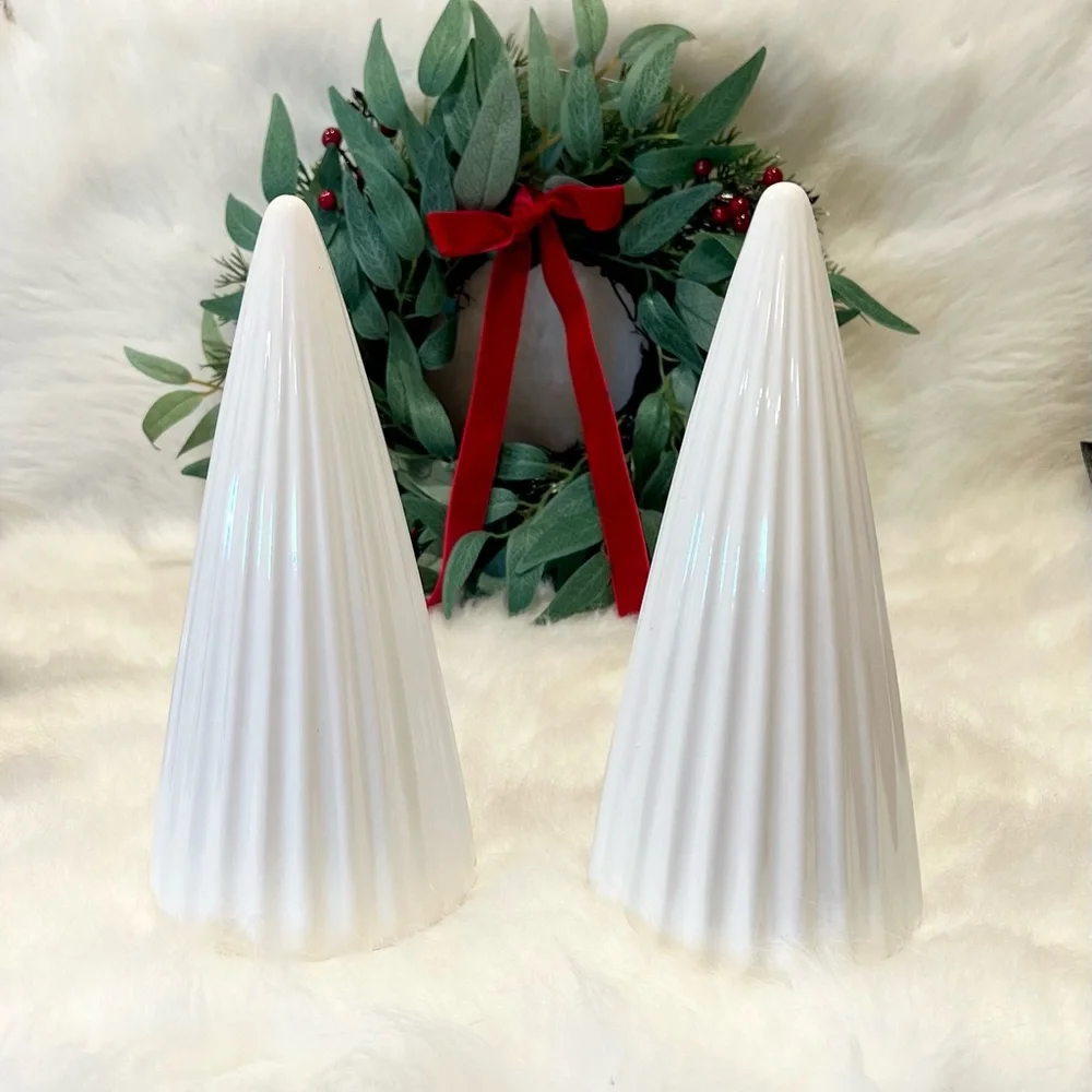 Target 🎯 2 Pearl Large Ceramic Trees